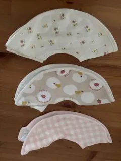 花柄とフルーツ柄のスタイ3枚セット　綿100%