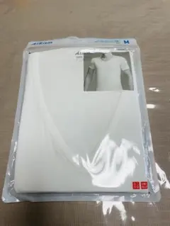 ユニクロエアリズムVネックT（半袖）