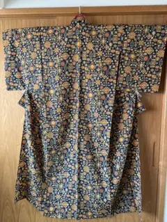 アンティーク銘仙 着物 大胆矢羽柄 レトロモダン - メルカリ