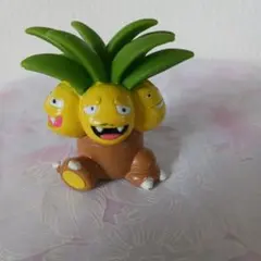《初期ポケモン》ナッシー指人形