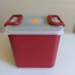 タッパーウェア ハンドルコンテナー 5.7L - メルカリ