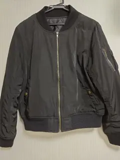 レディース　ブルゾン