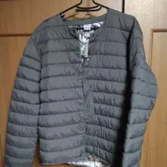 カーキ ライトダウンジャケット