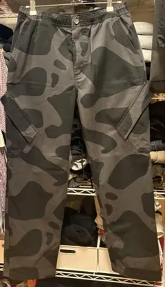 ナイキ　JORDAN カーゴパンツ　迷彩のサムネイル