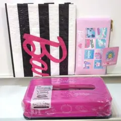 ★Barbie★新品☆ティッシュケース＆ポーチ＆レジャーシート☆3点SET