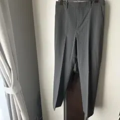 ③UNIQLO スマートアンクルパンツ グレーストライプM