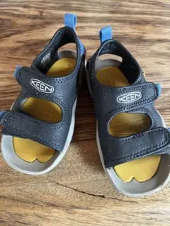 KEEN キッズ サンダル ブラック/ブルー