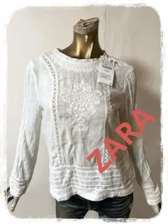 ☘️T19834☘️新品 ZARA 刺繍 ブラウス トップス S