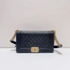 CHANELブラックレザーショルダーバッグad - メルカリ