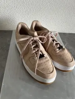 【脚長効果絶大】ナイキ★絶妙ニュアンスベージュ★スエード スニーカー★