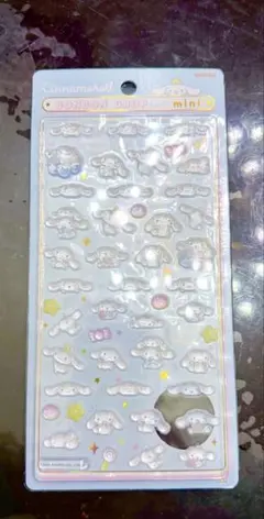 シナモロールのボンボンドロップミニ透明シール48枚入り。