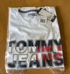 【新品未使用】タグ付きトミージーンズ　TOMMY JEANS 半袖Tシャツ白　M