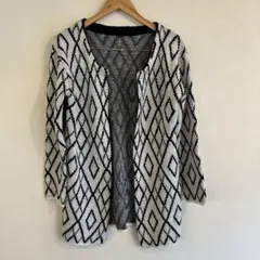 ブラック✖️ホワイト　ダイヤモンド模様カーディガン 長袖