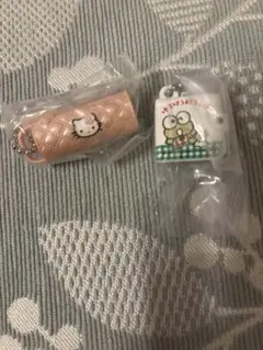 ガチャガチャ サンリオ キャラクターズ　レトロ ミニチュア チャーム