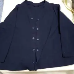 紺色　カーディガン⁉️
