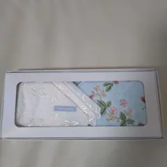 【箱入り】WEDGWOOD 刺繍入りハンカチ 2枚セット