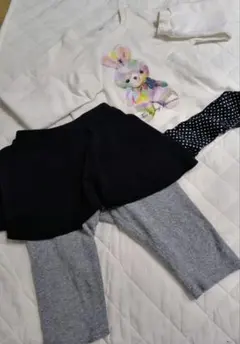 【中古】うさぎロンTとエバクロの膝丈スカッツ　長袖