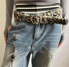 Item thumbnail for item 44e9d03b-4497-425e-b64a-42cbb3ac170d