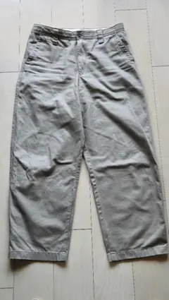 ユニクロU ベージュ ワイドチノパン ウエスト82