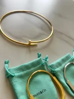 新品 ANNIKA INEZ TUBE CUFF W STRING - メルカリ
