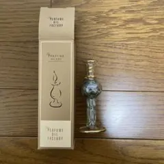 The PERFUME GLASS 香水オイル用ガラスボトル