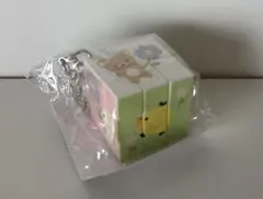 ⭐︎東京駅限定⭐︎非売品⭐︎リラックマ キイロイトリ キューブ キーホルダー