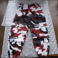 130ズボン迷彩柄新品未使用