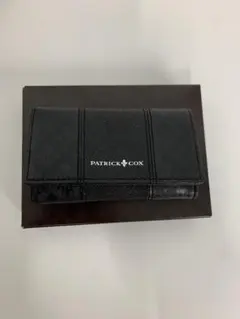 ニ*ナ様 【極美品】PATRICK COX キーケース ブラックのサムネイル