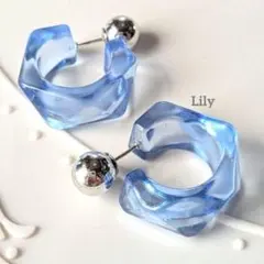 ✨ 2通り クリア－ブルー C型 メタルボール フープピアス 夏 青