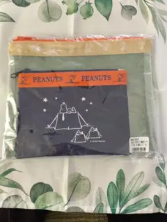 PEANUTS スヌーピー　アウトドアポーチ2個セット
