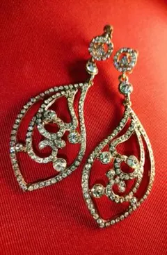 ゴールドトーン クリスタルイヤリング