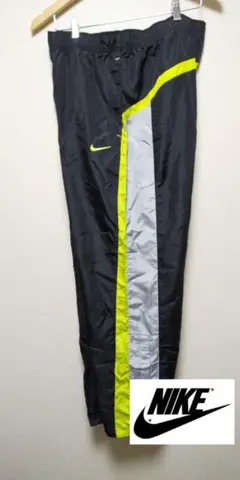 ナイキ　XLサイズ　ナイロンパンツ