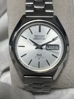 SEIKO 自動巻き時計 シルバー文字盤 - メルカリ