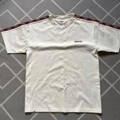 Montley ホワイト Tシャツのサムネイル