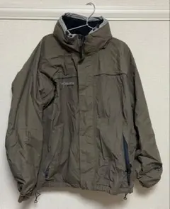 Columbia茶マウンテンジャケット
