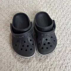 Crocs キッズ サンダル ブラック サイズ7のサムネイル