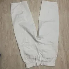 ホワイト ユニクロ パレルパンツのサムネイル