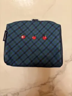 ファミリアりんご刺繍チェック柄ポーチ
