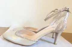 AIMER ストラップ付きパンプス