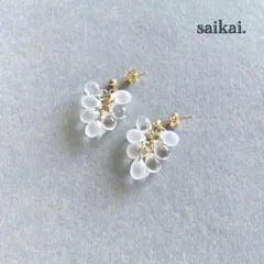 [1052]チェコガラスドロップのピアス ホワイト クリア ハンドメイド