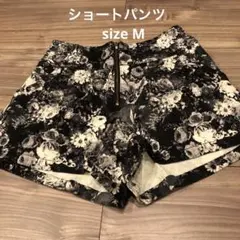 ショートパンツ　size M