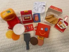 ハッピーセット　なりきりマクドナルド 第一弾コンプリート　4種類セット