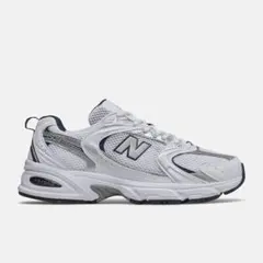 New Balance スニーカー