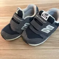 ニューバランス