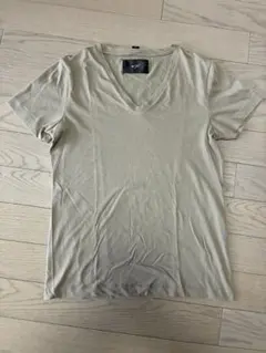 WJKダブルジェイケイ　Vネック Tシャツのサムネイル