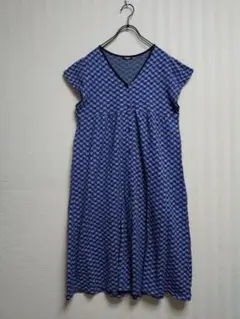 【マーブルシュッド】猫柄　ブルー　柔らか可愛いワンピース　フレンチスリーブ日本製