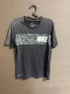 NIKE Tシャツ カモフラ柄 Sブラック