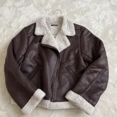 アウター　ムートンコート