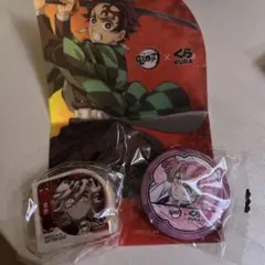 【新品】くら寿司　鬼滅の刃　消しゴム　缶バッジ　セット