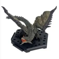 まとめ買い歓迎　モンスターハンター　スタンダードモデル リオレイア（怒りver）